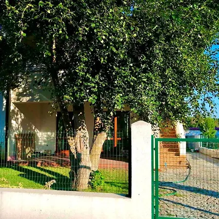 Oasis етаж1 Villa Lozenets